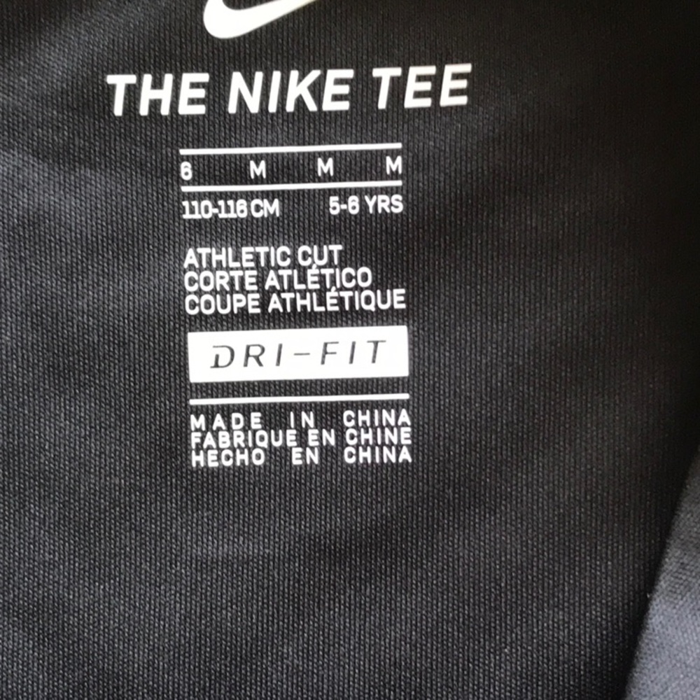 NIKE GIRLS’ SHORT SLEEVE TEE - Picture 4 of 5